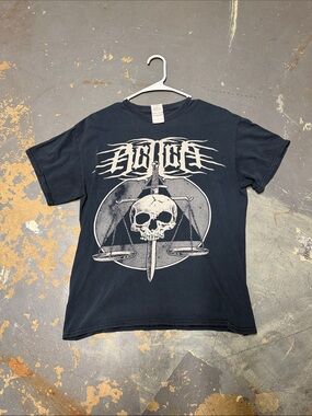 Skull shirt
